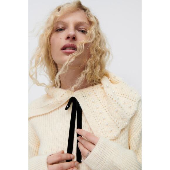 ZARA Ruffled Cable Knit Sweater Ecru with Pearls and Bow Size Small 4331/003 - Picture 16 of 16